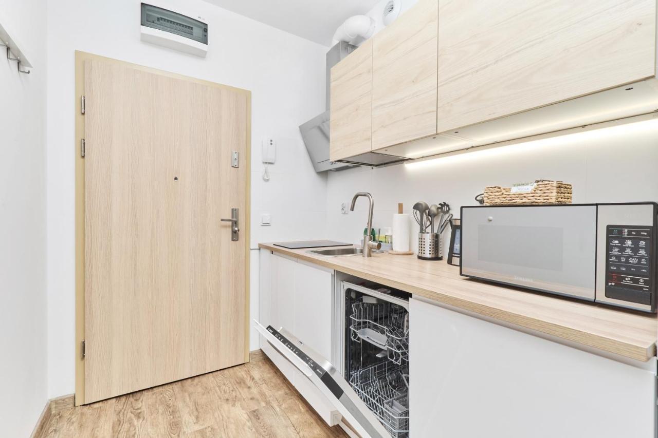 Riverside Apartments Na Grobli By Noclegi Renters 弗罗茨瓦夫 外观 照片